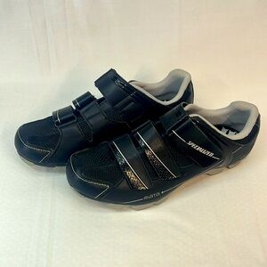 Specialized Riata Mountain Bike Shoes; Women’s size 9 (40); black bike shoes